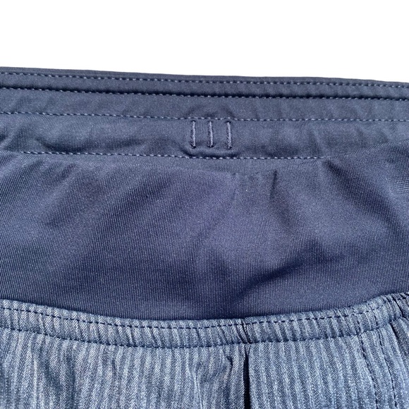 Lululemon Seawall Track Pant 2.0 Lightweight Travel in Heathered Black Gray - Picture 6 of 10